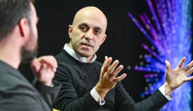 CEO of a $134 billion software giant blasts companies with billions in funding but zero revenue: 'That's clearly a bubble, right… it's, like, insane'