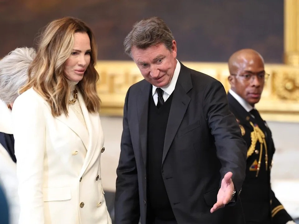 Former NHL great Wayne Gretzky and his wife Janet Jones arrive for the inauguration of Donald Trump in the U.S. Capitol Rotunda on Jan. 20, 2025.