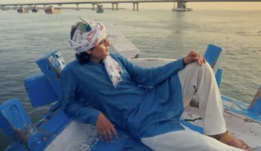 Laalo Krishna Sada Sahaayate