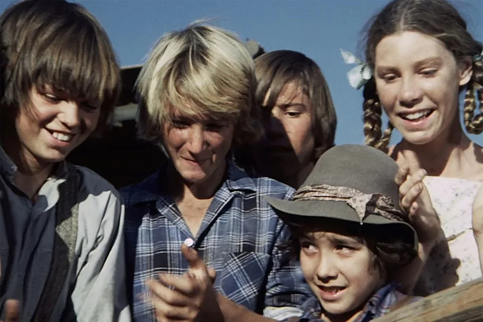 NBC Sean Penn guest starred in season 1 episode 11 'The Voice of Tinker Jones,' which was directed by his father Leo Penn