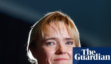 Does the NHS trans doctor ruling mean there is no bathroom ban? | Transgender