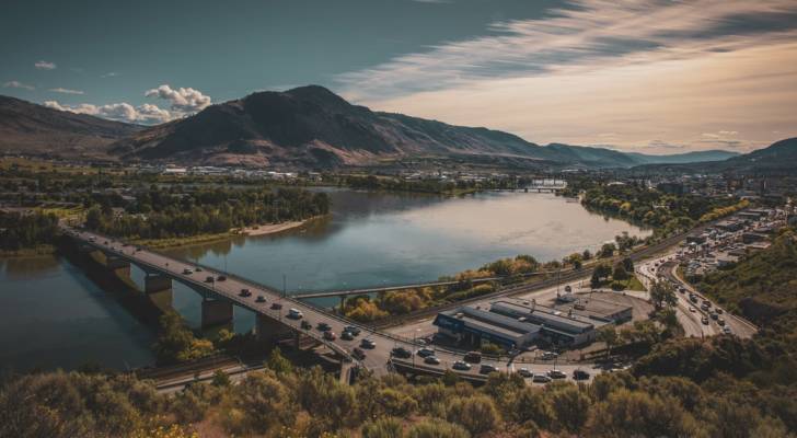 Explore the 10 smallest cities in Canada