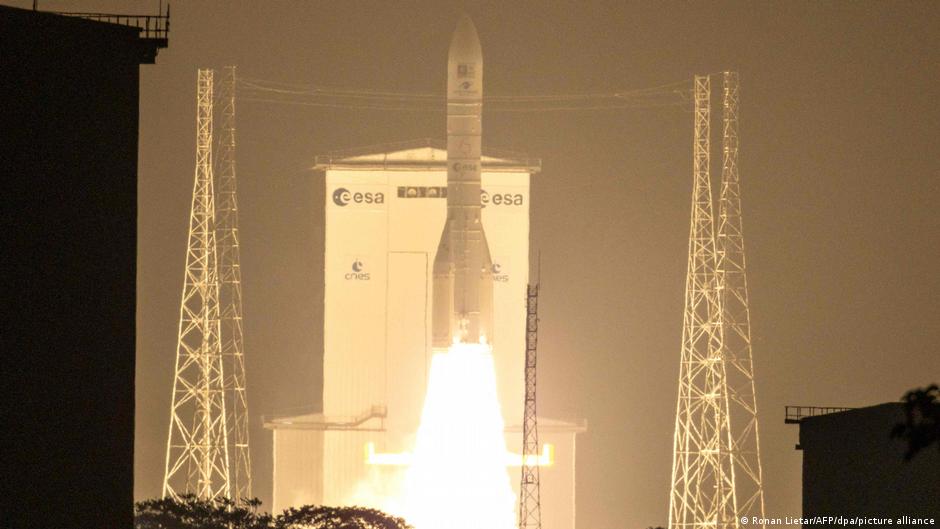 Ariane 6 rocket launches with EU Galileo satellite – DW – 12/17/2025