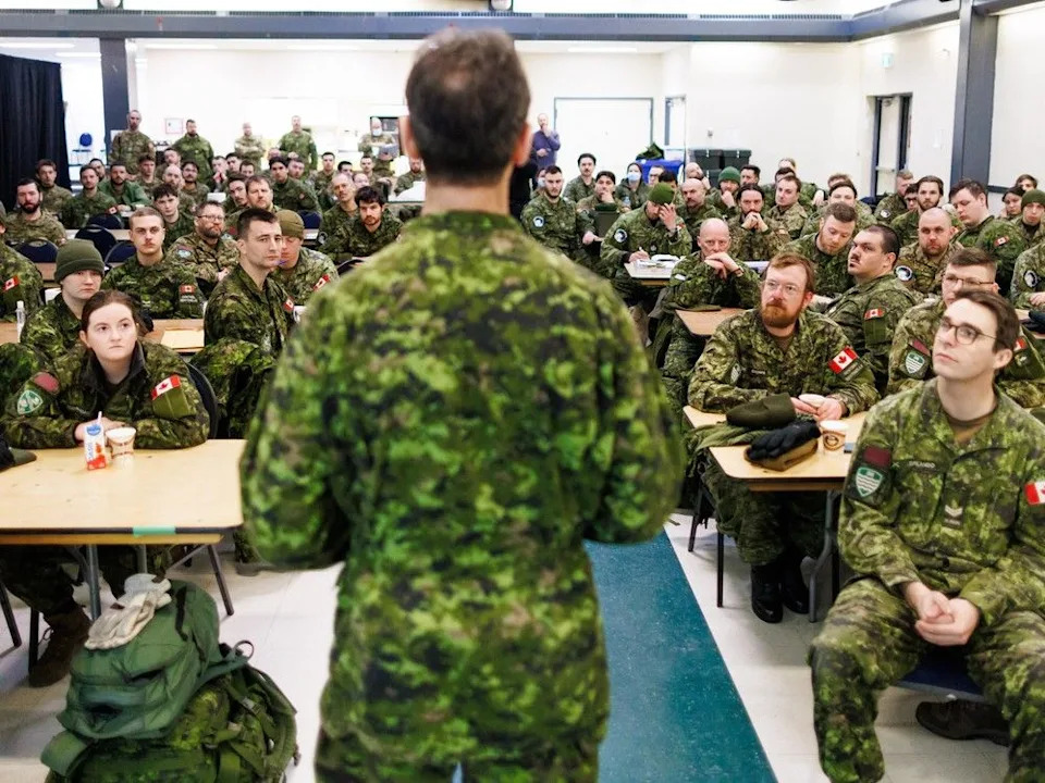 An internal document reveals the Canadian military is hoping to ramp up its reserve forces.