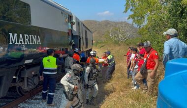 Train derails in southern Mexico, killing 13 and injuring dozens | Transport News