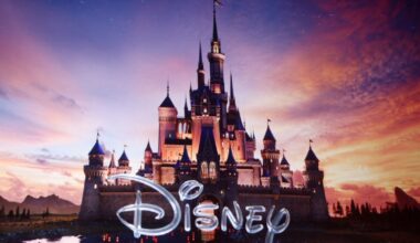 2 Movies Rule Christmas Box Office & Create a Huge Disney Record