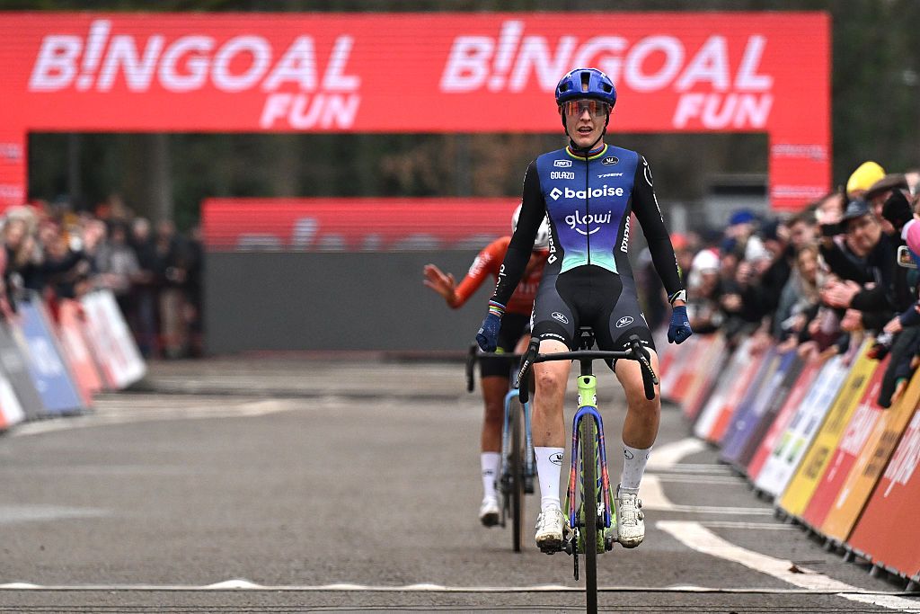 ANTWERPEN, BELGIUM - DECEMBER 20: Lucinda Brand of Netherlands and Team Baloise Glowi Lions celebrates at finish line as race winner during the 19th UCI Cyclo-Cross World Cup Antwerpen 2025 - Women's Elite on December 20, 2025 in Antwerpen, Belgium. (Photo by Luc Claessen/Getty Images)
