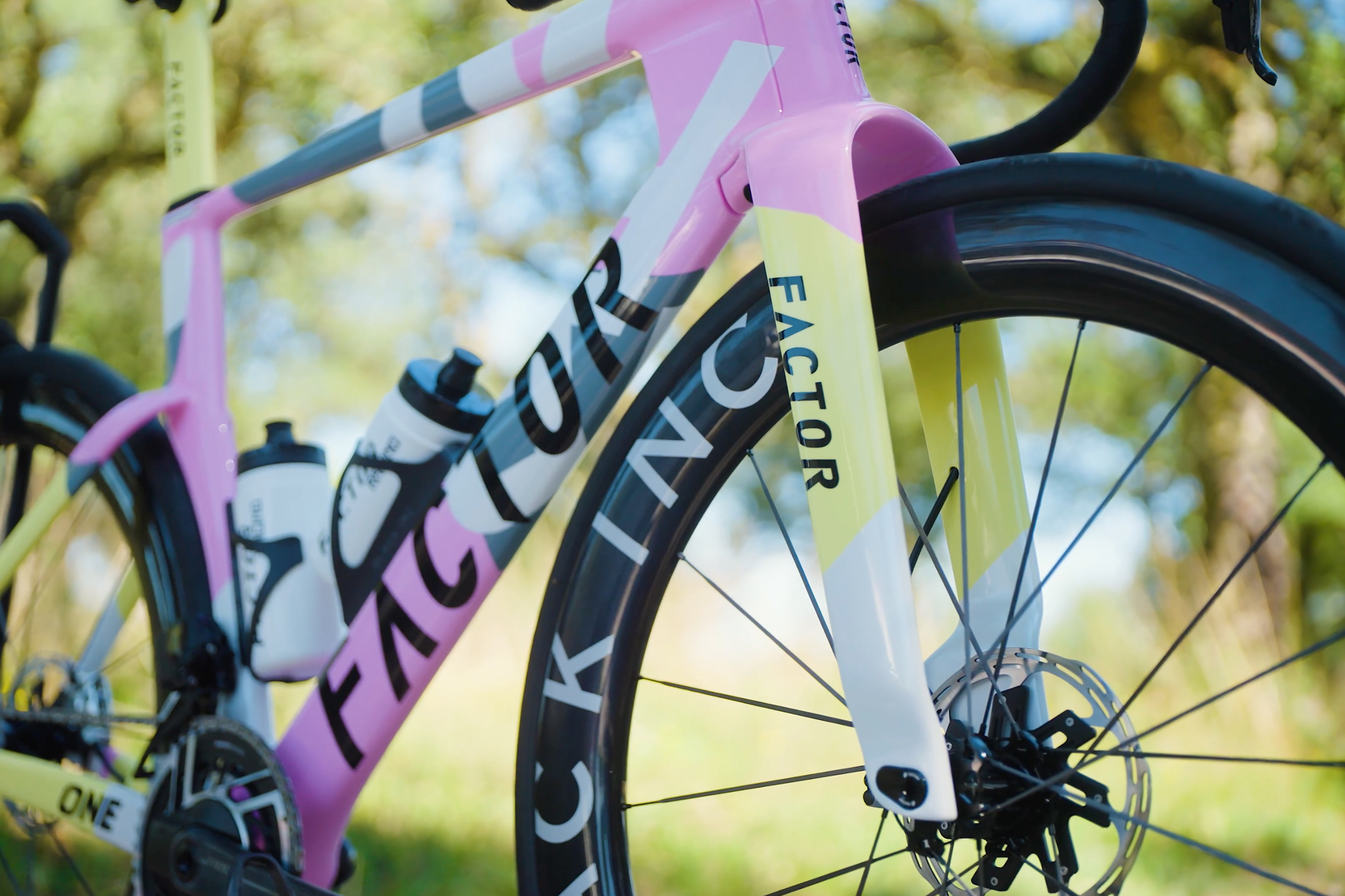 Factor ONE aero race bike