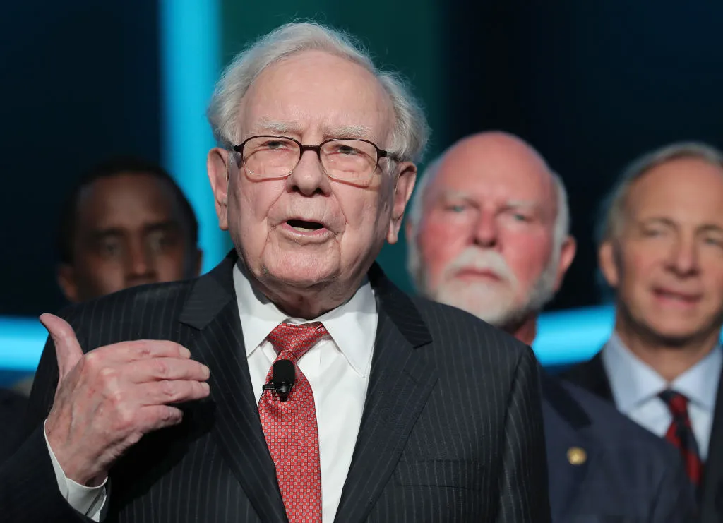 Warren Buffett's Smart Money Tips Anyone Can Use
