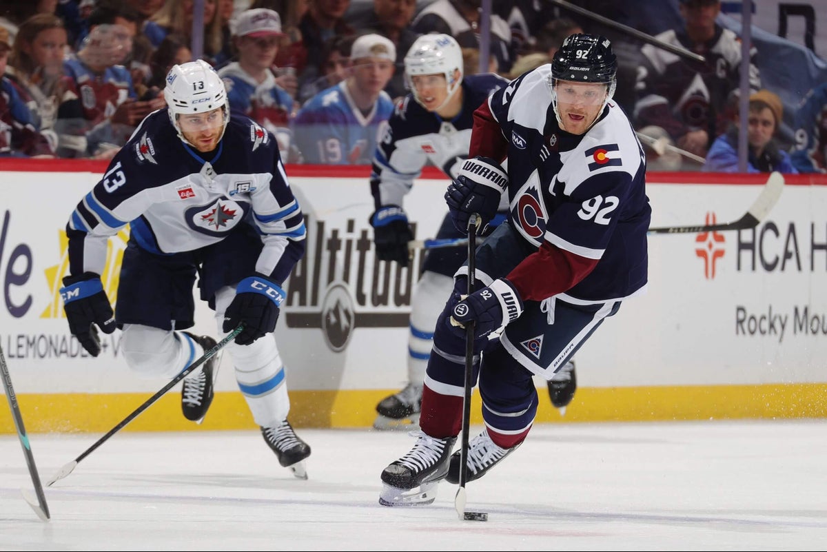 Why the Winnipeg Jets should wait before they sell at the NHL trade deadline