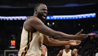 Warriors' Green pulls self from game after altercation with Kerr