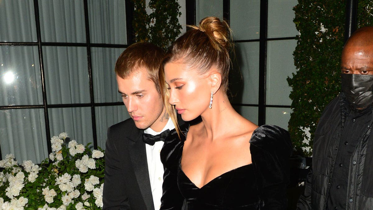 Hailey Bieber and Justin Bieber in Los Angeles