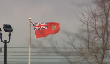Wind warning in Toronto: Power outages possible
