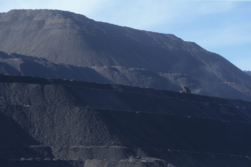 B.C. government coal mining research ‘way behind’