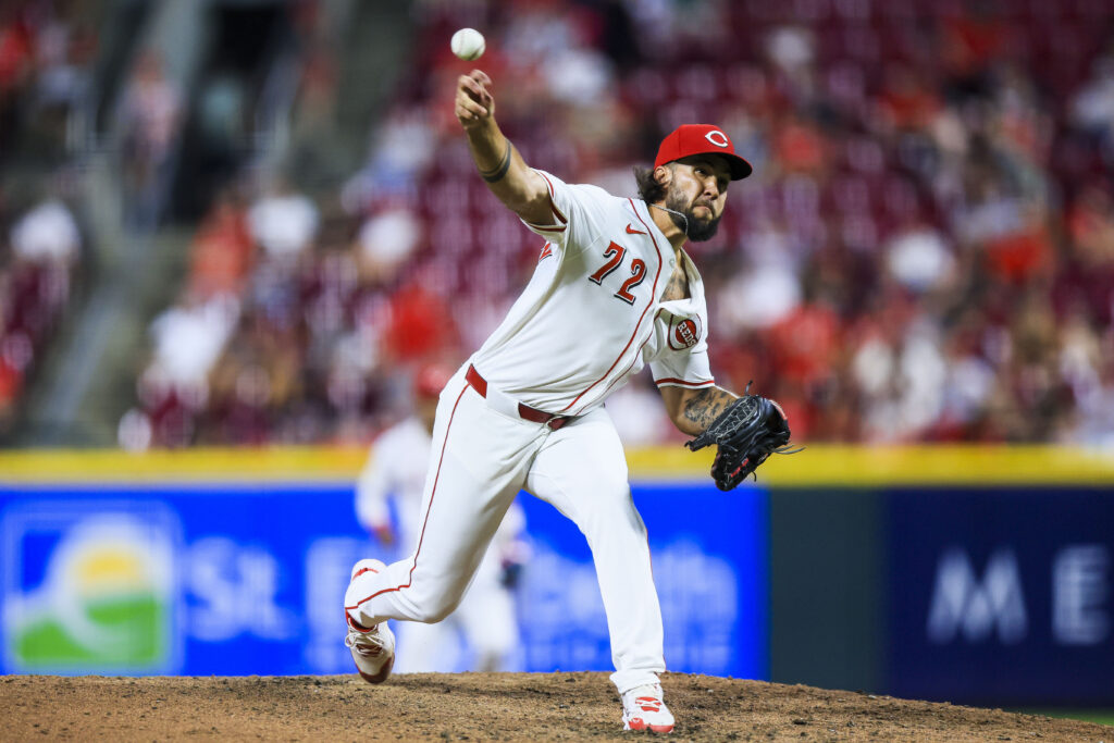 Reds Designate Lyon Richardson For Assignment