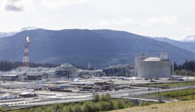 New report backs Canada’s ambition to be energy superpower as Ottawa, B.C. tout LNG