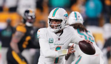 Dolphins' Mike McDaniel contemplating QB change