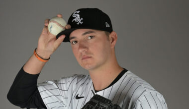 Owen White Signs With KBO's Hanwha Eagles