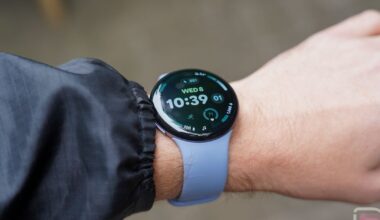 Google Kicks Pixel Watch 4 to Lowest Price Ever in Wild Sale