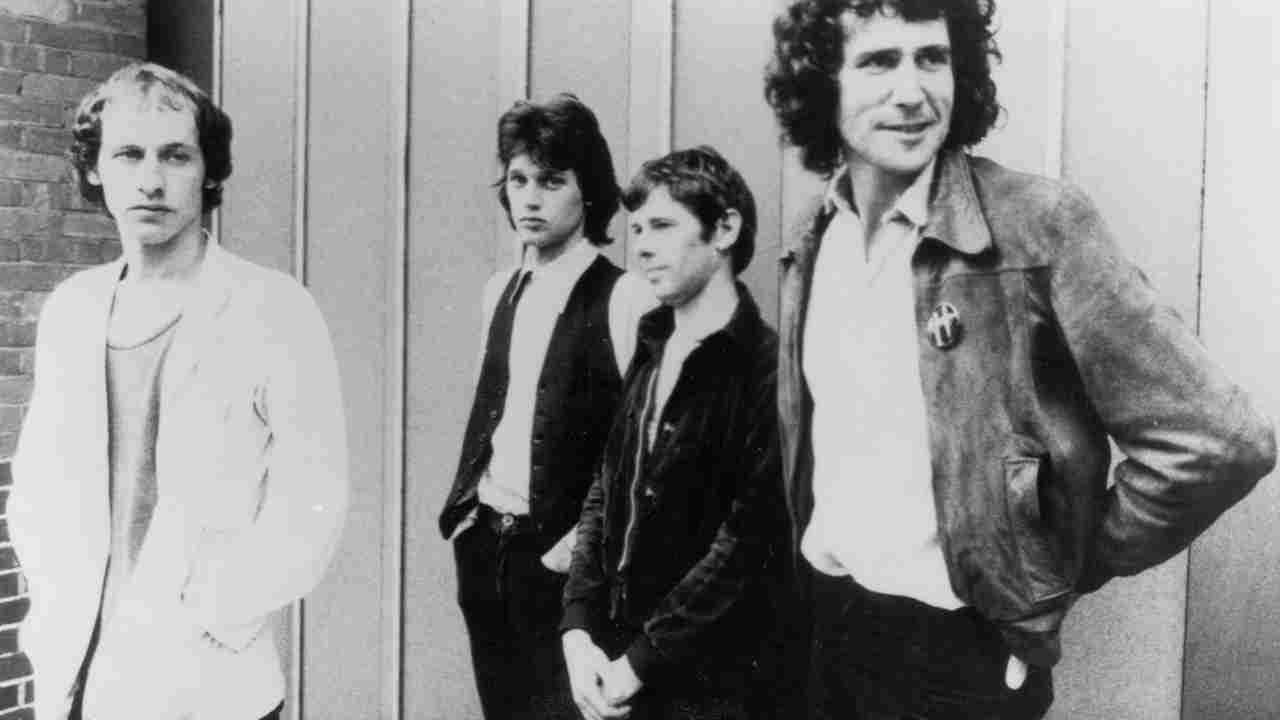 Dire Straits posing for a photograph in 1978