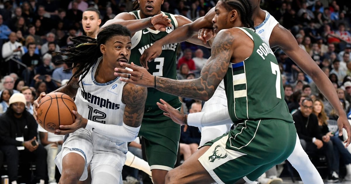Ja Morant scores 17 in return as Memphis Grizzlies beat Milwaukee Bucks