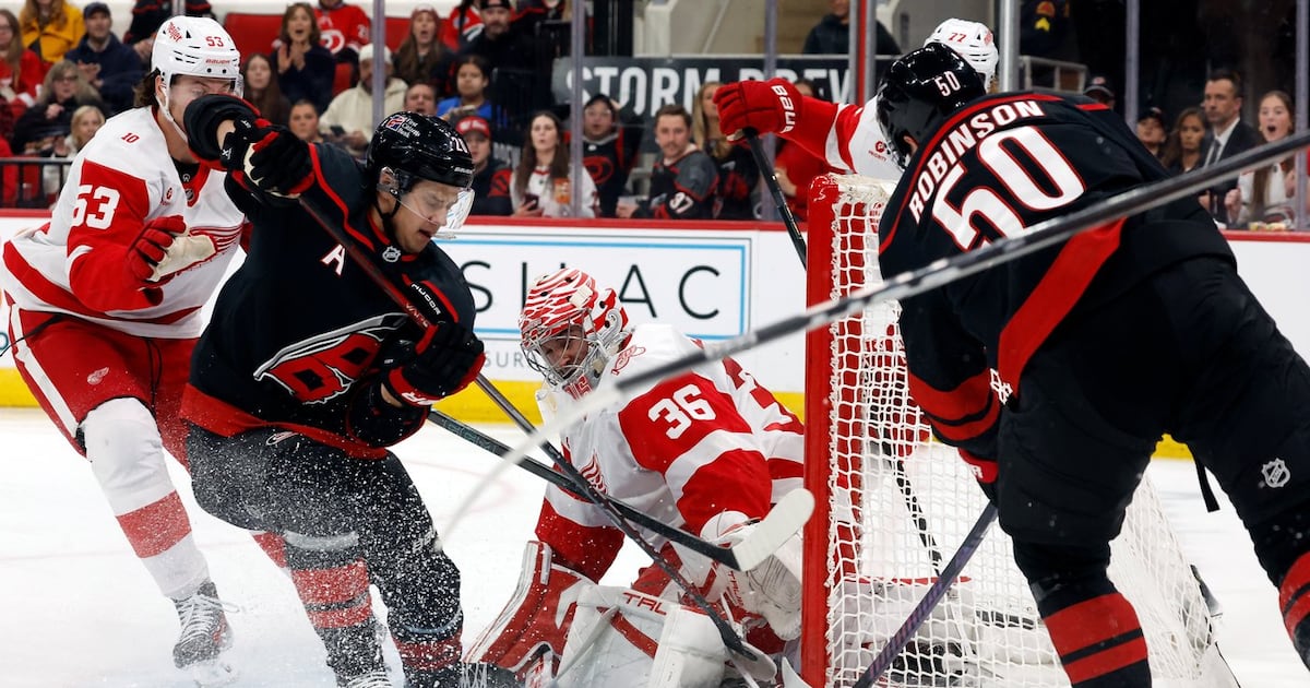 Gostisbehere, Svechnikov post three-point games as Hurricanes beat Red Wings to end three-game skid