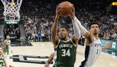 Knicks reportedly make stance clear on trading for Giannis Antetokounmpo image