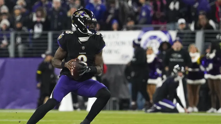 Ravens' Lamar Jackson linked to trades to Dolphins, Raiders in blockbuster NFL rumors image