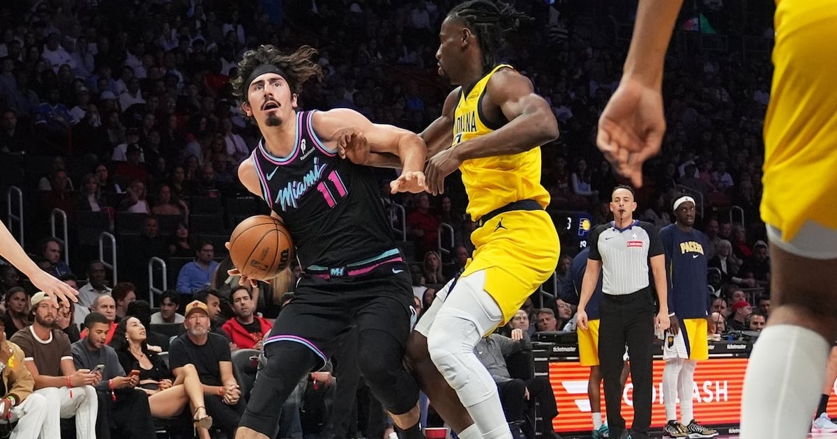 Heat run away in 4th quarter and beat Pacers to hand Indiana its 8th straight loss