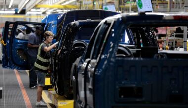 Ford nixes fully electric F-150 Lightning as EV losses grow