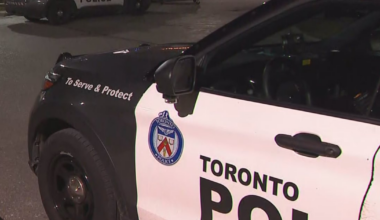 Male seriously hurt in Flemingdon Park stabbing