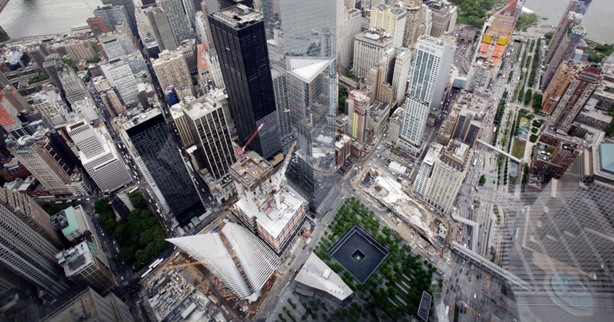 U.S. economy to ride tax cut tailwind but faces risks