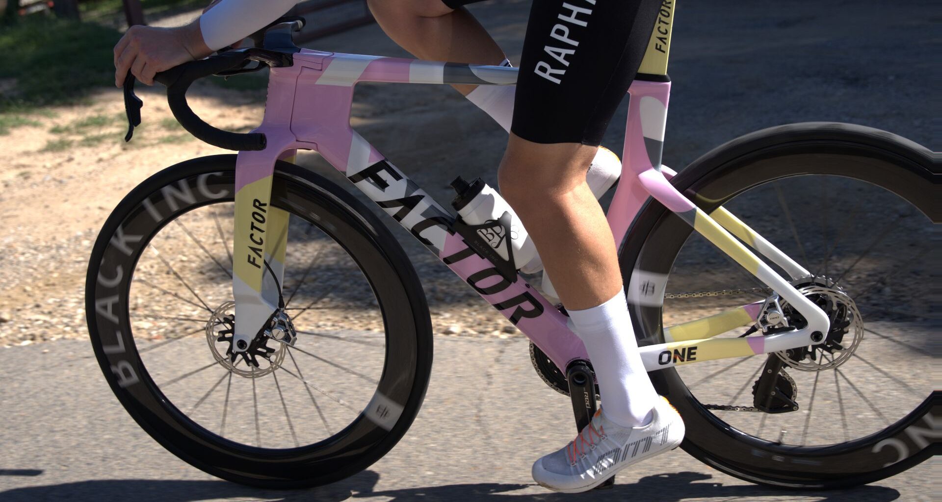 Factor ONE aero race bike