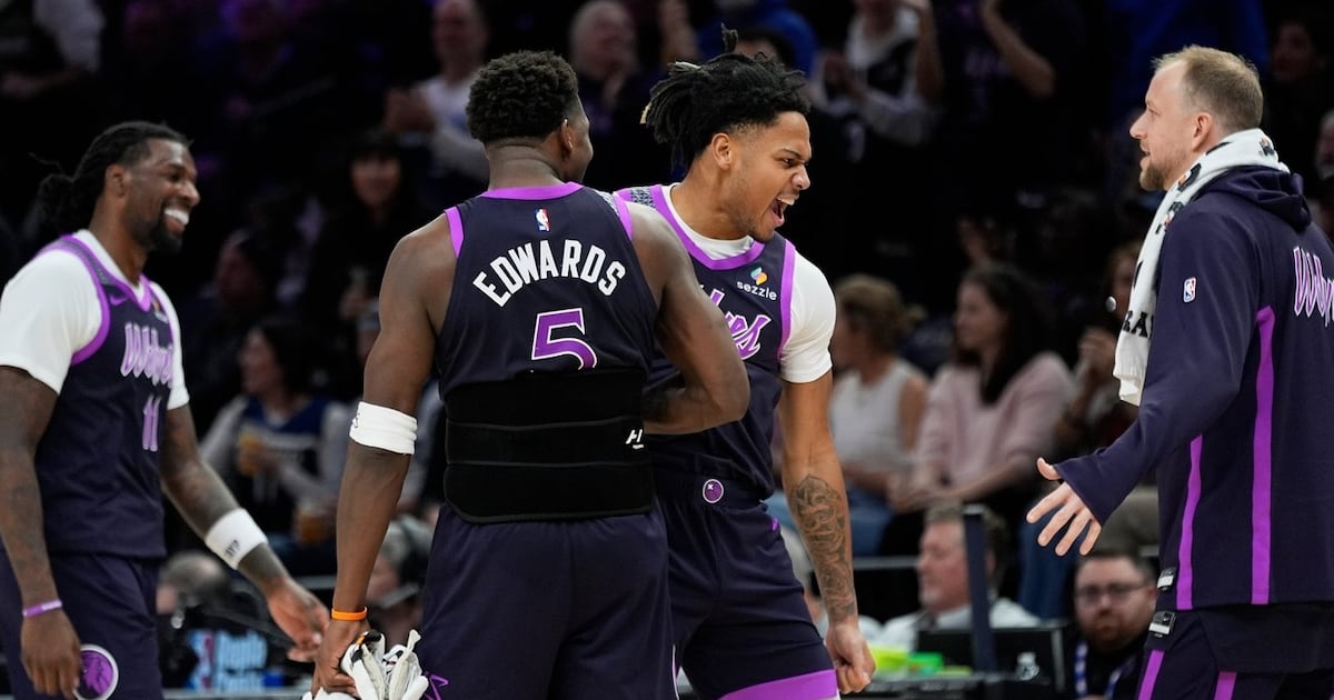 Anthony Edwards scores 24 as Timberwolves outlast Bucks for their 9th win in 11 games