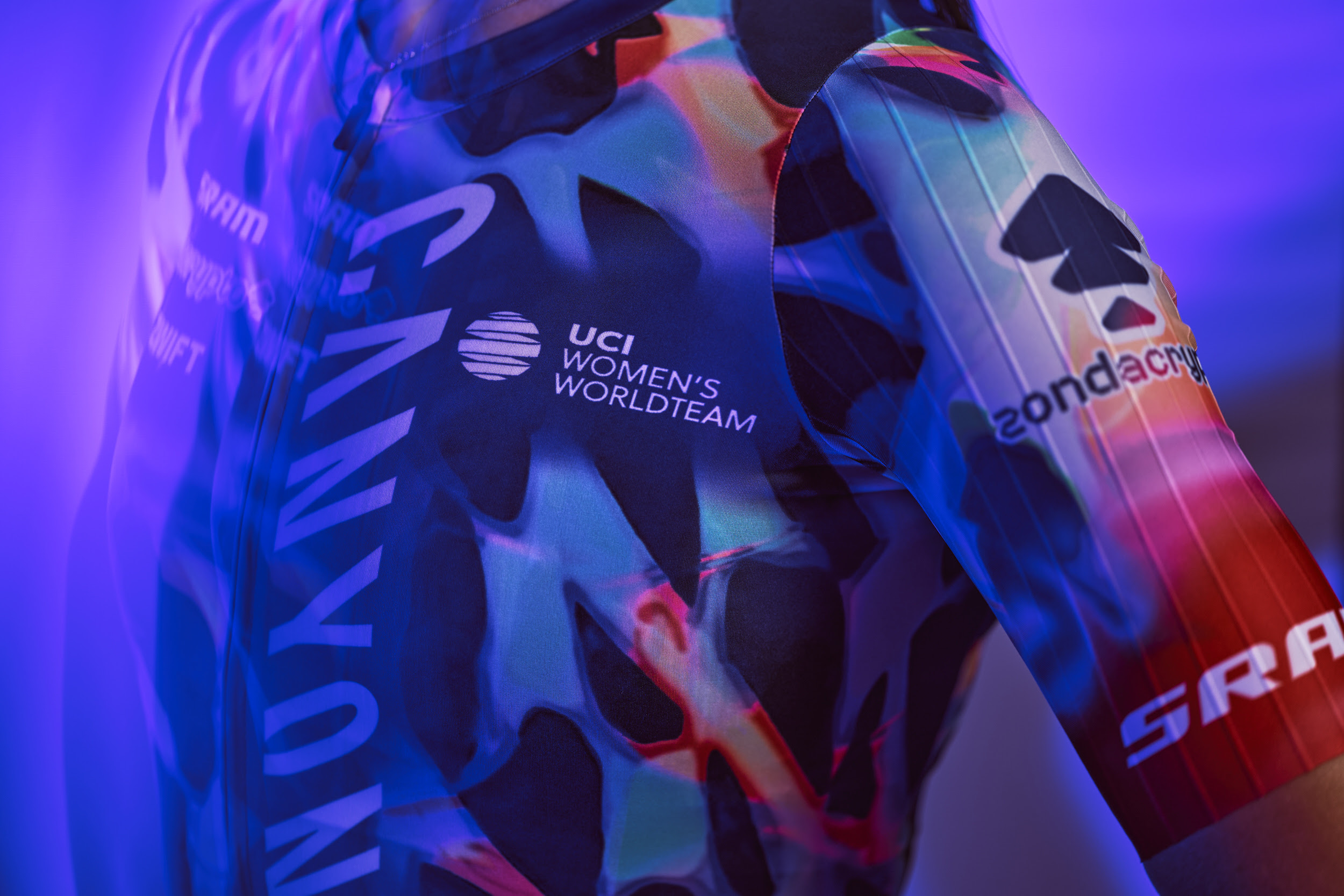 Canyon-SRAM zondacrypto's 2026 jersey