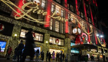 Consumer confidence slumps to lowest level since the US rolled out tariffs in April