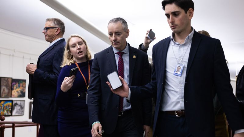 House GOP unveils narrow health care package with key deadline looming