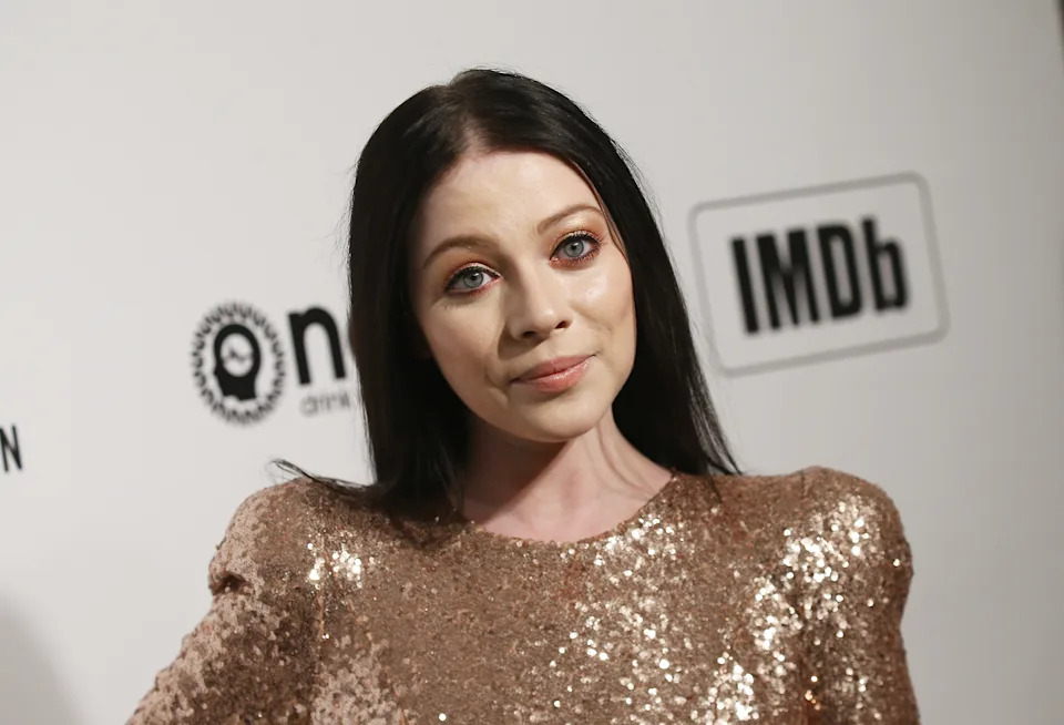 Actress Michelle Trachtenberg attends the 28th Annual Elton John AIDS Foundation Academy Awards Viewing Party on February 9, 2020 in West hollywood, california. (Photo by Michael Tran / AFP) (Photo by MICHAEL TRAN/AFP via Getty Images)