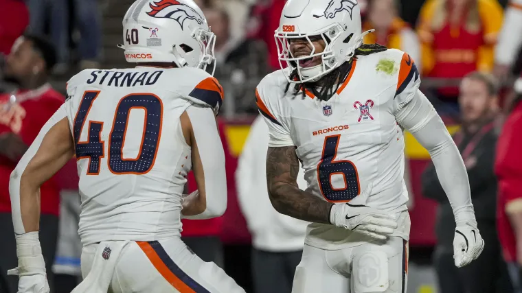 Broncos make NFL history with Christmas day win over Kansas City image