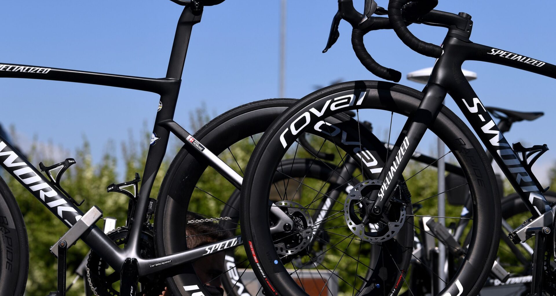 ‘Largest counterfeit bust in the cycling industry’ - $1.6 million in illegal bike goods seized by Chinese law enforcement