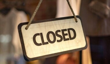 club monaco closed queen toronto