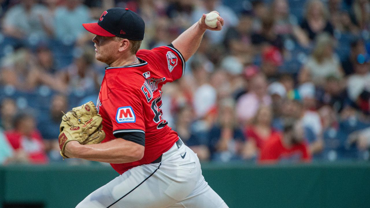 Report: Blue Jays agree to two-year minor league deal with RHP Nic Enright