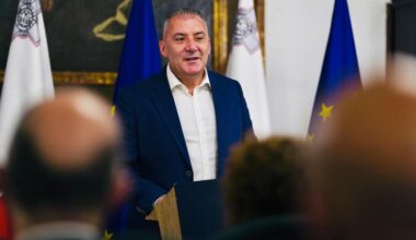 1,600 people to benefit from free provision of EpiPens