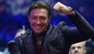 Conor McGregor mocks Jake Paul with holiday tweet-and-delete: ‘Enjoy your Christmas smoothies bro’