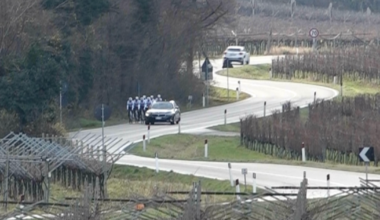 🎥 Shock in Italy as cycling team is fired upon by passing driver during training
