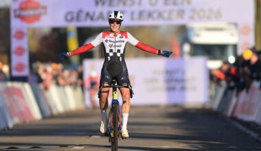 UCI Cyclo-cross World Cup: Lucinda Brand indomitable in Dendermonde