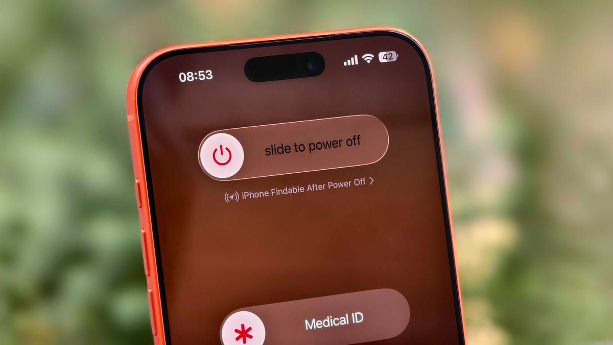 iPhone 17 Pro Max's power menu.