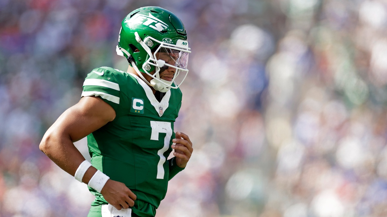 Jets' Fields not ready to return but hopes to play again this season