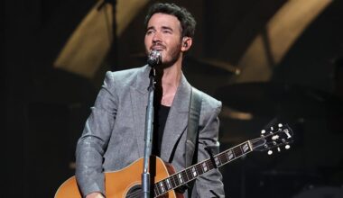 Kevin Jonas Talks About Why He Didn’t Sing on Past Jonas Brothers Albums | Jonas Brothers, Kevin Jonas | Celebrity News and Gossip | Entertainment, Photos and Videos