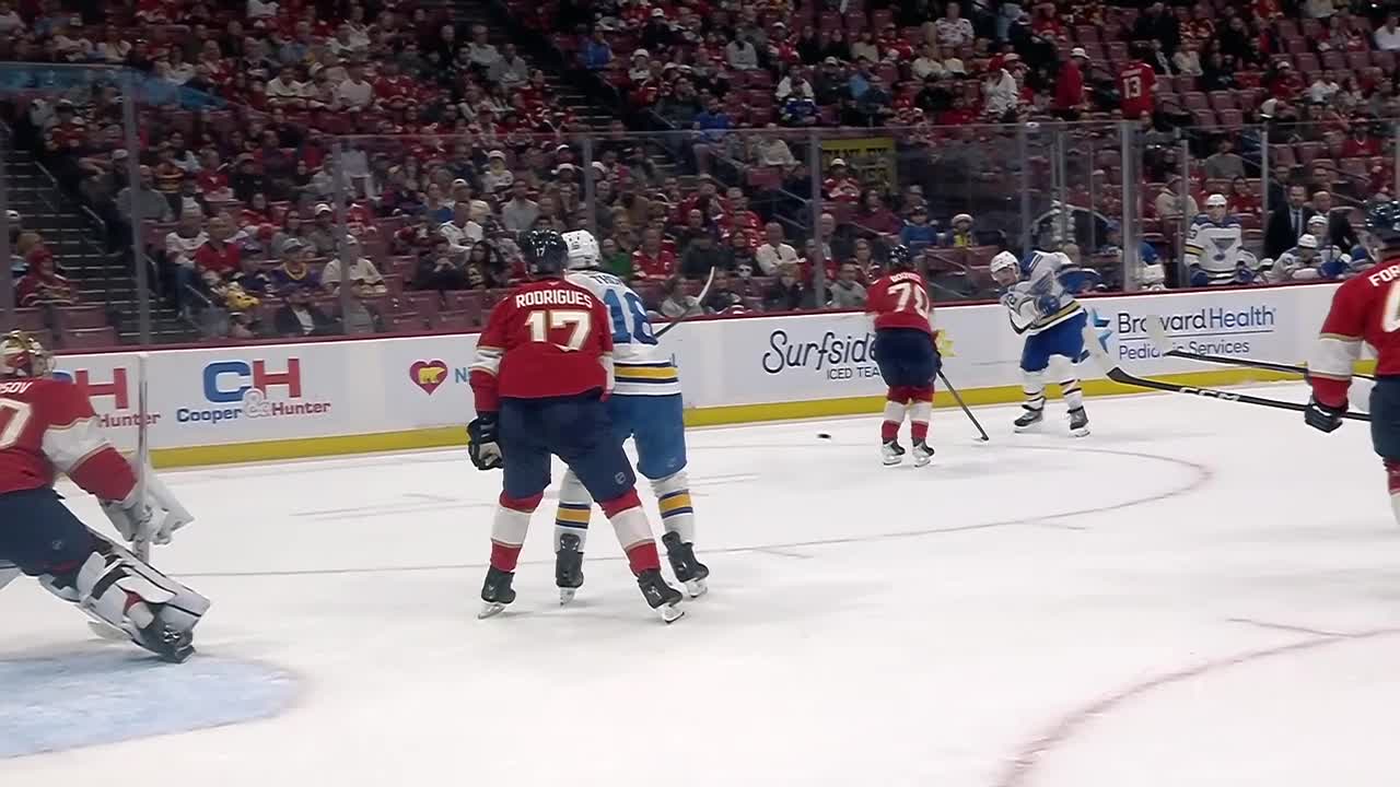 Faulk beats the buzzer | NHL.com